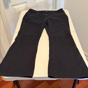 Boden Black Flare Leg on trend BOHO Jeans women’s Size 16R